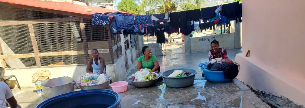 Haitian ladies washing clothes