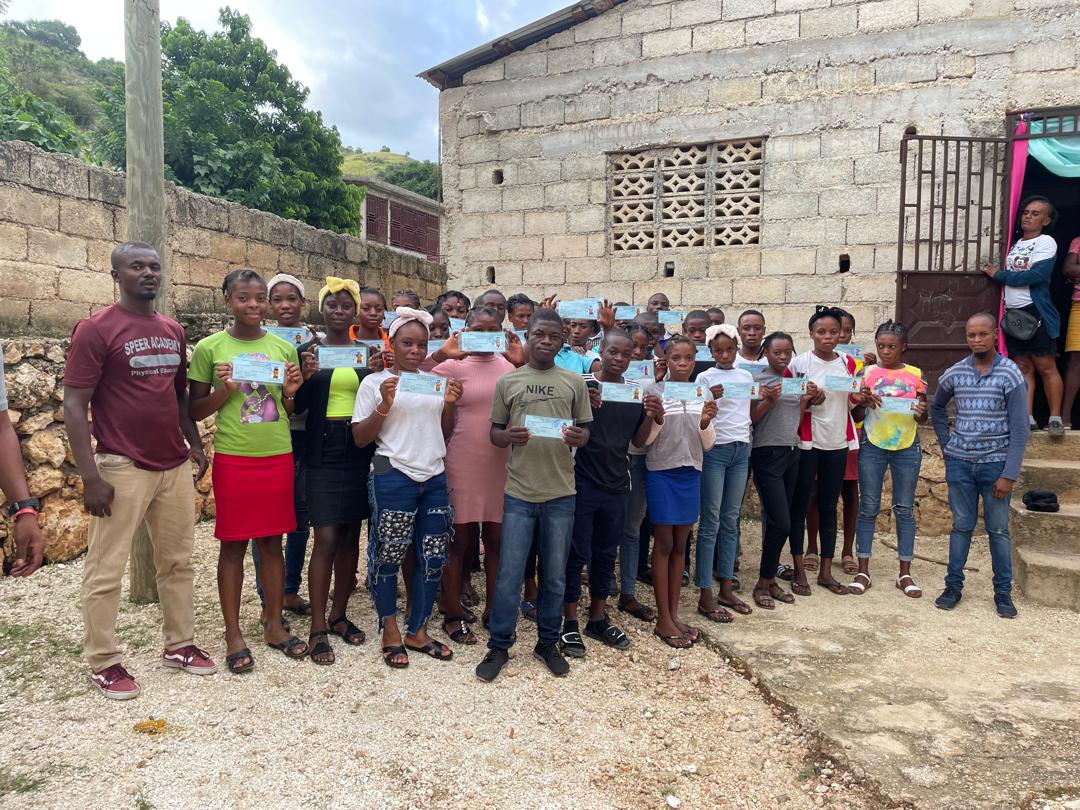 All ten of our Hope for Haiti’s Children (HFHC) schools scored above the national average, with three schools achieving a remarkable 100% pass rate—meaning every 9th grader passed!